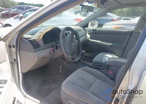 2004 Toyota Camry Le from USA, damaged, VIN 4T1BE32KX4U794087